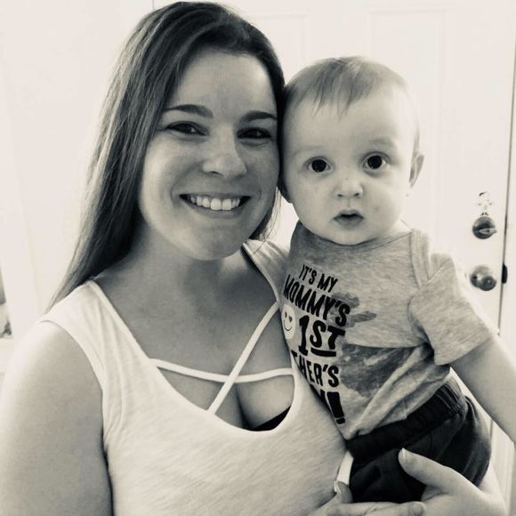 Meet your Posher, Aileen - Picture 1 of 1